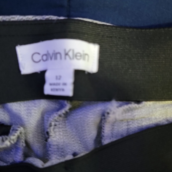 Calvin Klein jeggings - Picture 2 of 3